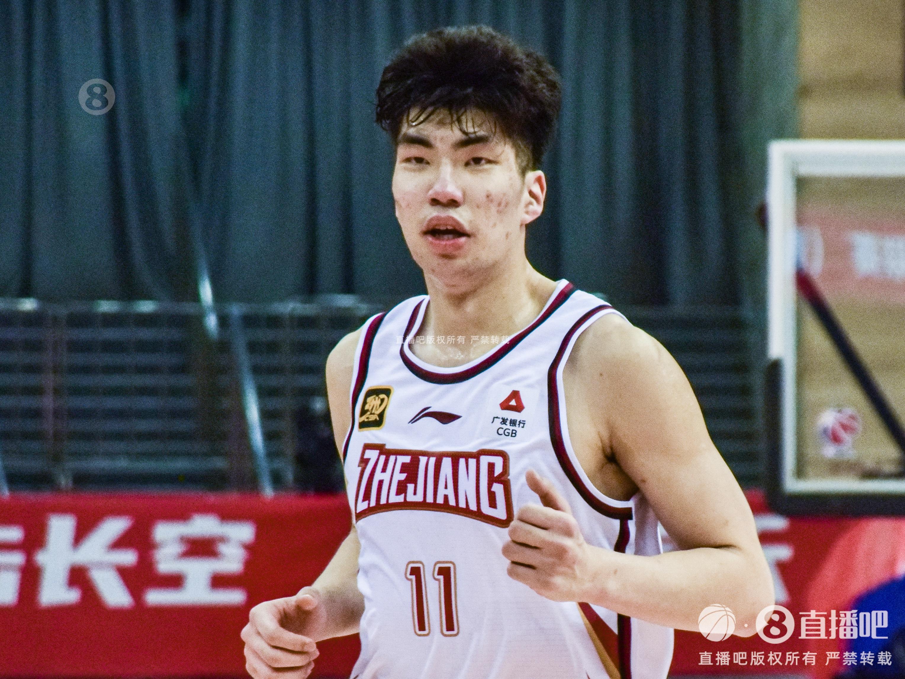 CBA官网更新国内球员注册信息 浙江为余嘉豪进行了预注册